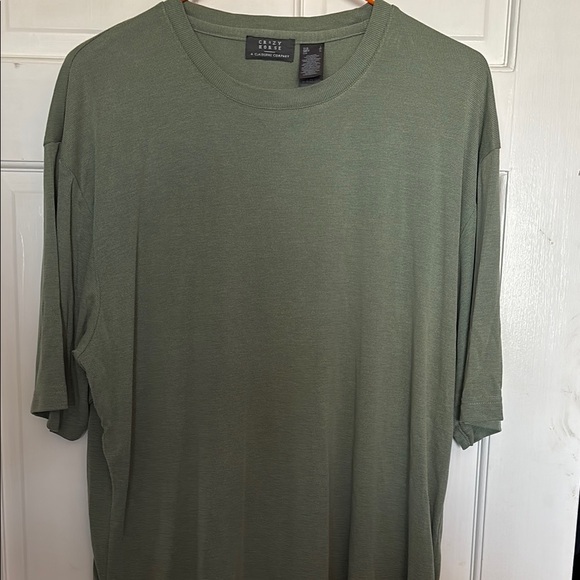 Essentials Other - Essentials Men's Green T-Shirt